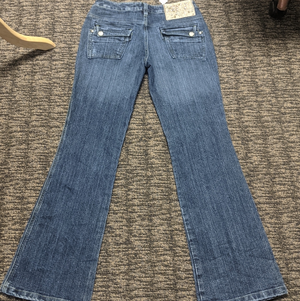 Mossimo - Picture 2 of 6